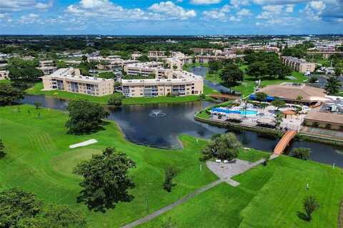 9460 Sunrise Lakes Blvd, Sunrise, FL 33322