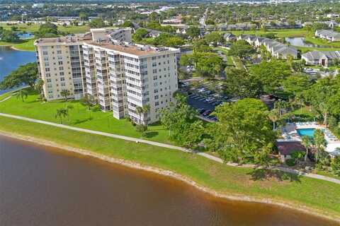 3095 N Course Dr, Pompano Beach, FL 33069