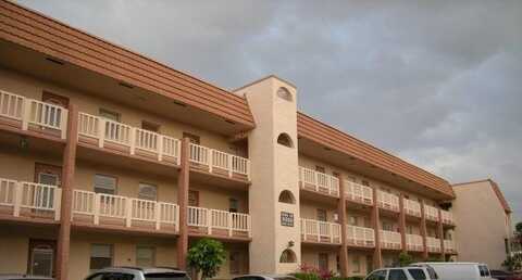 9380 Sunrise Lakes Blvd, Sunrise, FL 33322