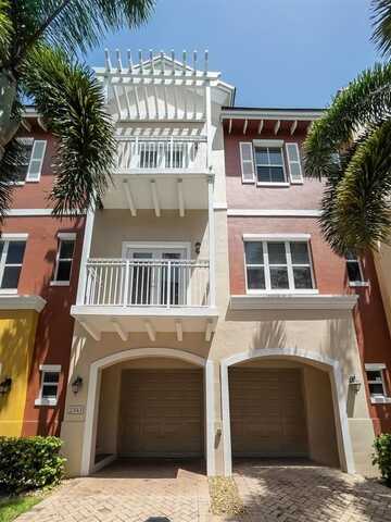 2343 Vintage Dr, Lighthouse Point, FL 33064