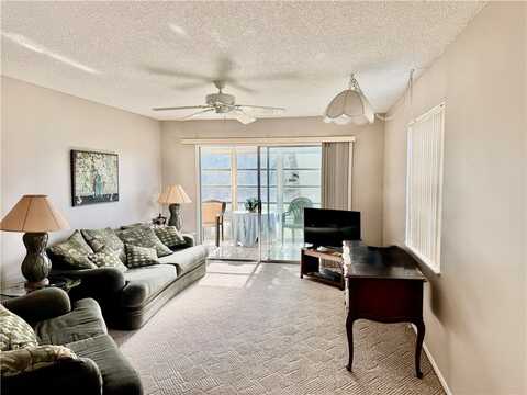 44 Vista Gardens Trail unit: 101, Vero Beach, FL 32962
