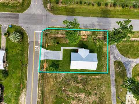 250 Winnie St, Wewahitchka, FL 32465