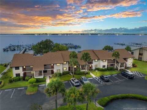 1600 NE Dixie Highway unit: 6-202, Jensen Beach, FL 34957