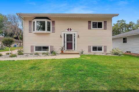 1743 SCHAEFER Circle, APPLETON, WI 54915