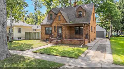 1615 N APPLETON Street, APPLETON, WI 54911