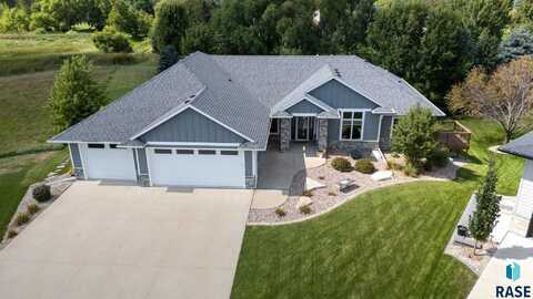 208 N Mystic Creek Cir, Sioux Falls, SD 57110