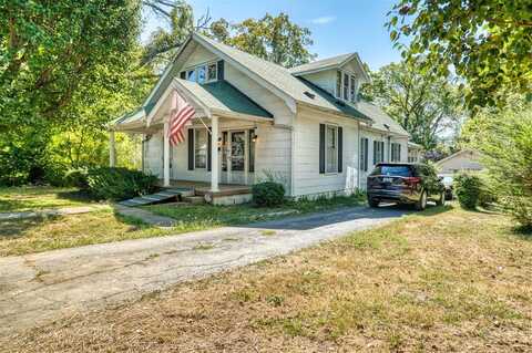 617 E 2nd Street, Russellville, KY 42276