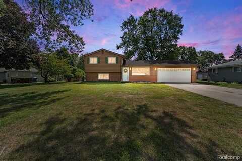 4607 Meigs Avenue, Waterford, MI 48329