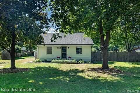 3230 Melvin Avenue, Rochester Hills, MI 48307