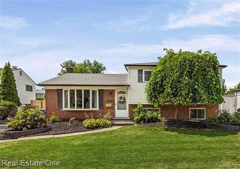 32717 Beechwood Drive, Warren, MI 48088