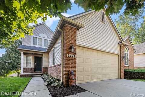 2471 Woodcliff Trail, Hartland, MI 48353
