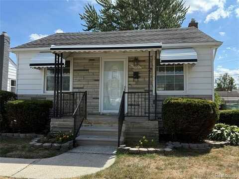 13021 CUNNINGHAM Street, Southgate, MI 48195