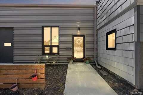 1300 Batavia Avenue, Royal Oak, MI 48067