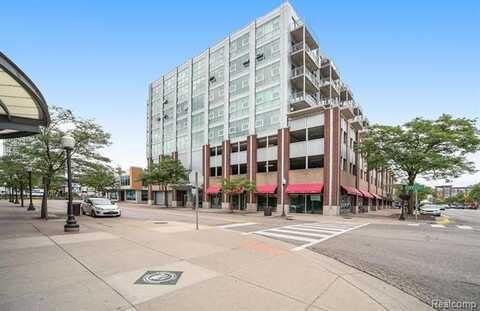 100 W 5TH ST., Royal Oak, MI 48067