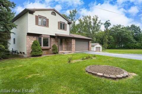 8557 Henderson Road, Goodrich, MI 48438