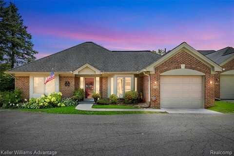 21388 Magnolia Court, Farmington Hills, MI 48336