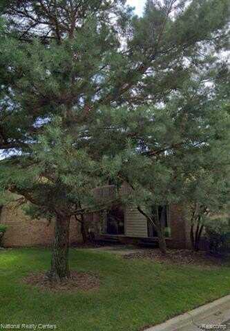 7103 Pebble Park Drive, West Bloomfield, MI 48322