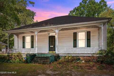 412 W Walnut Street, Tarboro, NC 27886