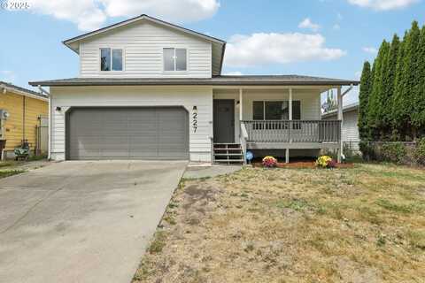 227 COLORADO ST, Longview, WA 98632