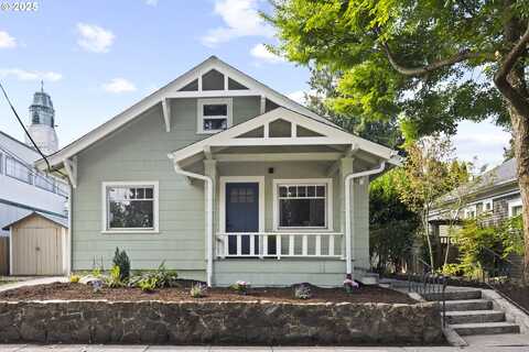 1414 SE MILLER ST, Portland, OR 97202
