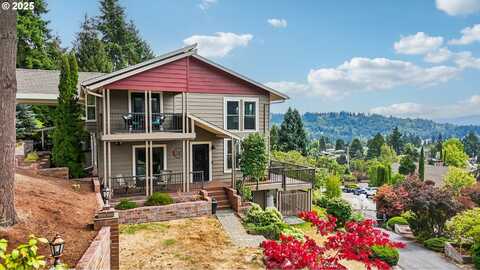 106 CAROLYN DR, Kelso, WA 98626