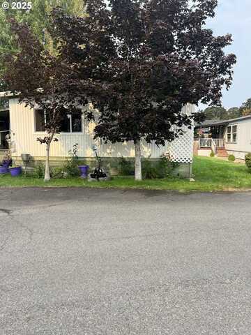 87860 TERRITORIAL RD, Veneta, OR 97487