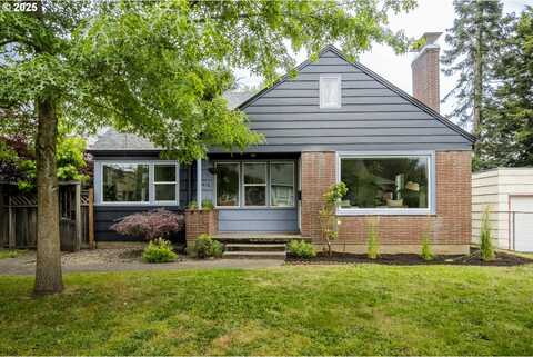 2416 SE 60TH AVE, Portland, OR 97206