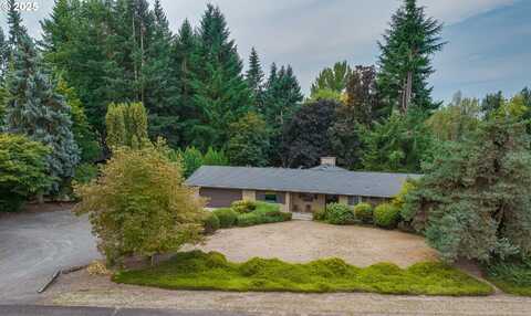 8790 S GRIZZLY BEAR DR, Canby, OR 97013