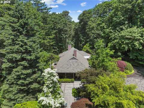 6151 SW MILL ST, Portland, OR 97221