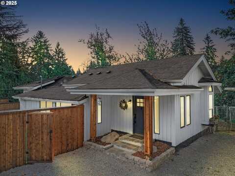 14824 S REDLAND RD, Oregon City, OR 97045