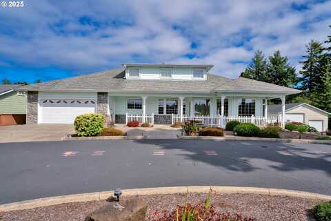 2155 9TH ST, Florence, OR 97439