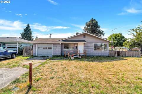 2951 DOUGLAS ST, Longview, WA 98632