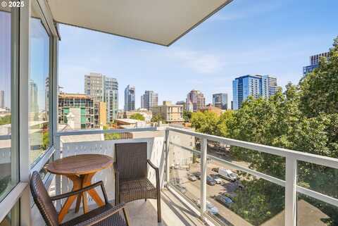 1500 SW 11TH AVE, Portland, OR 97201