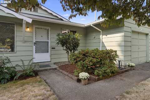 4220 SE ELLIS ST, Portland, OR 97206