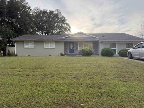 1405 S Sunswept, Union City, TN 38261