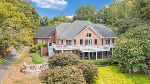 6623 Horseshoe Bend RD, Goodview, VA 24095