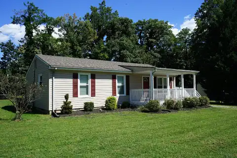 102 Ross ST, Salem, VA 24153