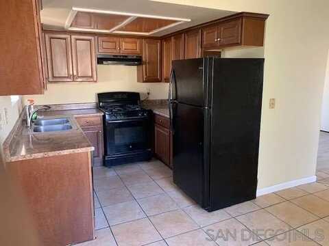 378 VANCE ST. unit: 5, Chula Vista, CA 91910