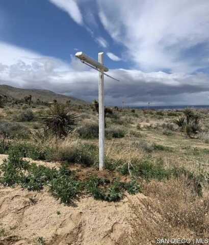 Valley Vista AVE, Apple Valley, CA 92308