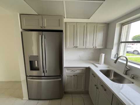 2878 Ashley Drive E, West Palm Beach, FL 33415
