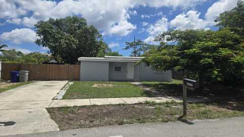 5272 NE 17th Avenue, Pompano Beach, FL 33064