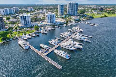 134 Lakeshore Drive, North Palm Beach, FL 33408