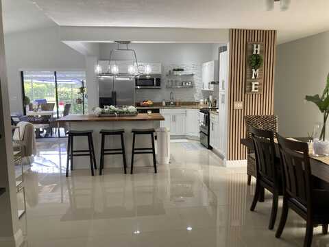 7615 Solimar Circle, Boca Raton, FL 33433
