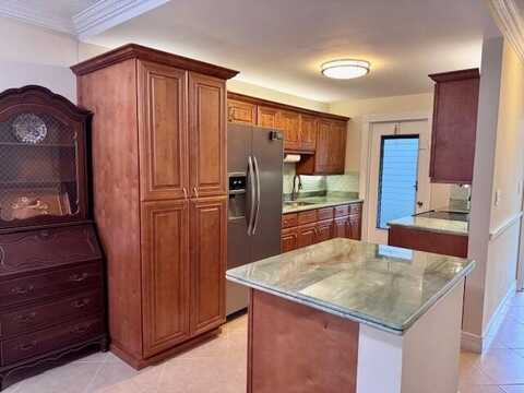 2151 NE 42 Court, Lighthouse Point, FL 33064