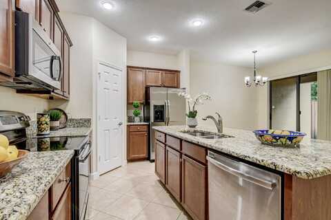 10366 Wellington Parc Drive, Wellington, FL 33449