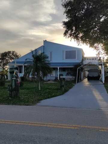4517 S Indian River Drive, Fort Pierce, FL 34950