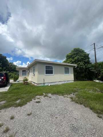 2805 S 25th Street, Fort Pierce, FL 34981
