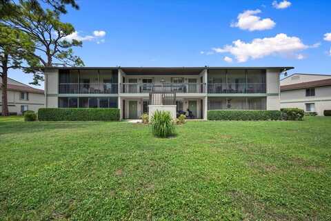 6489 Chasewood Drive E, Jupiter, FL 33458