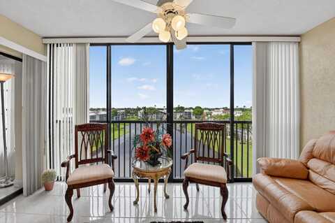 14460 Strathmore Lane, Delray Beach, FL 33446