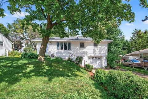 305 Greystone Avenue N, Oakdale, MN 55128